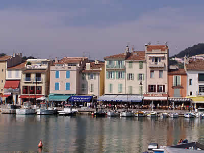 Cassis harbour